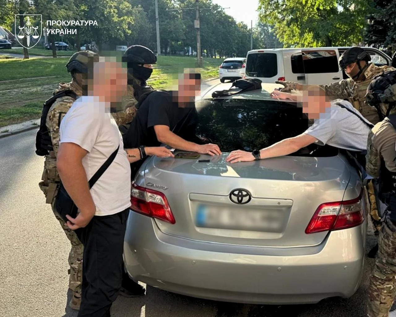 Місце нападу на волонтера у Дніпрі, квартира потерпілого