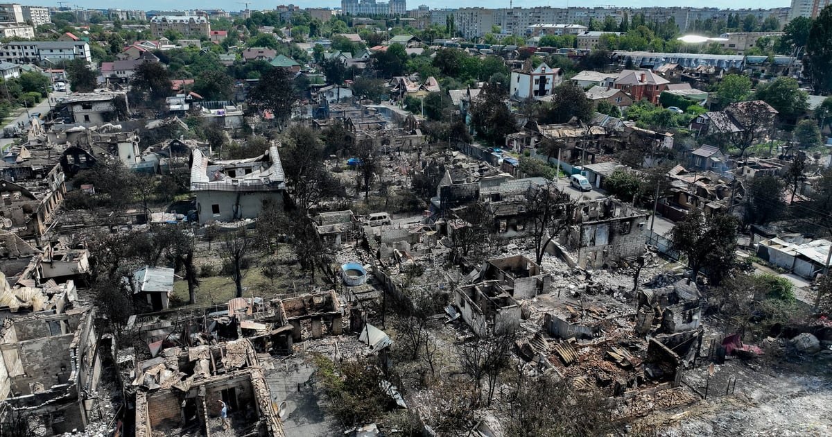 Наслідки російського удару по Вишневому 6 липня 2026 року, пошкоджені житлові будинки та територія складів боєприпасів