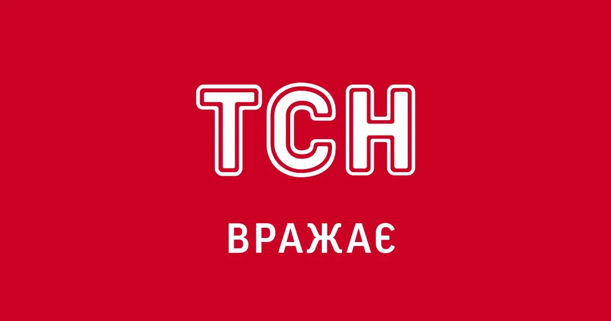 Промисловий майданчик Південного ГЗК на тлі морського порту із заблокованими суднами