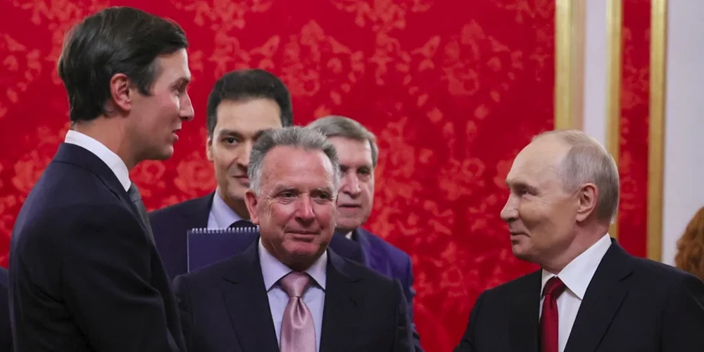 Володимир Путін під час вересневої зустрічі з представниками президента США в Москві